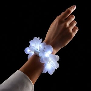 Pulsera Hawaiana Flores Grandes Luminosa Blanca X1
